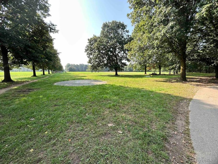 Oasi A Due Passi Dal Parco Nord Milano Apartman Bresso Kültér fotó